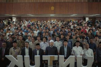 2000 Lc Untuk Negeri : Pergi Untuk Pulang Dengan Gemilang