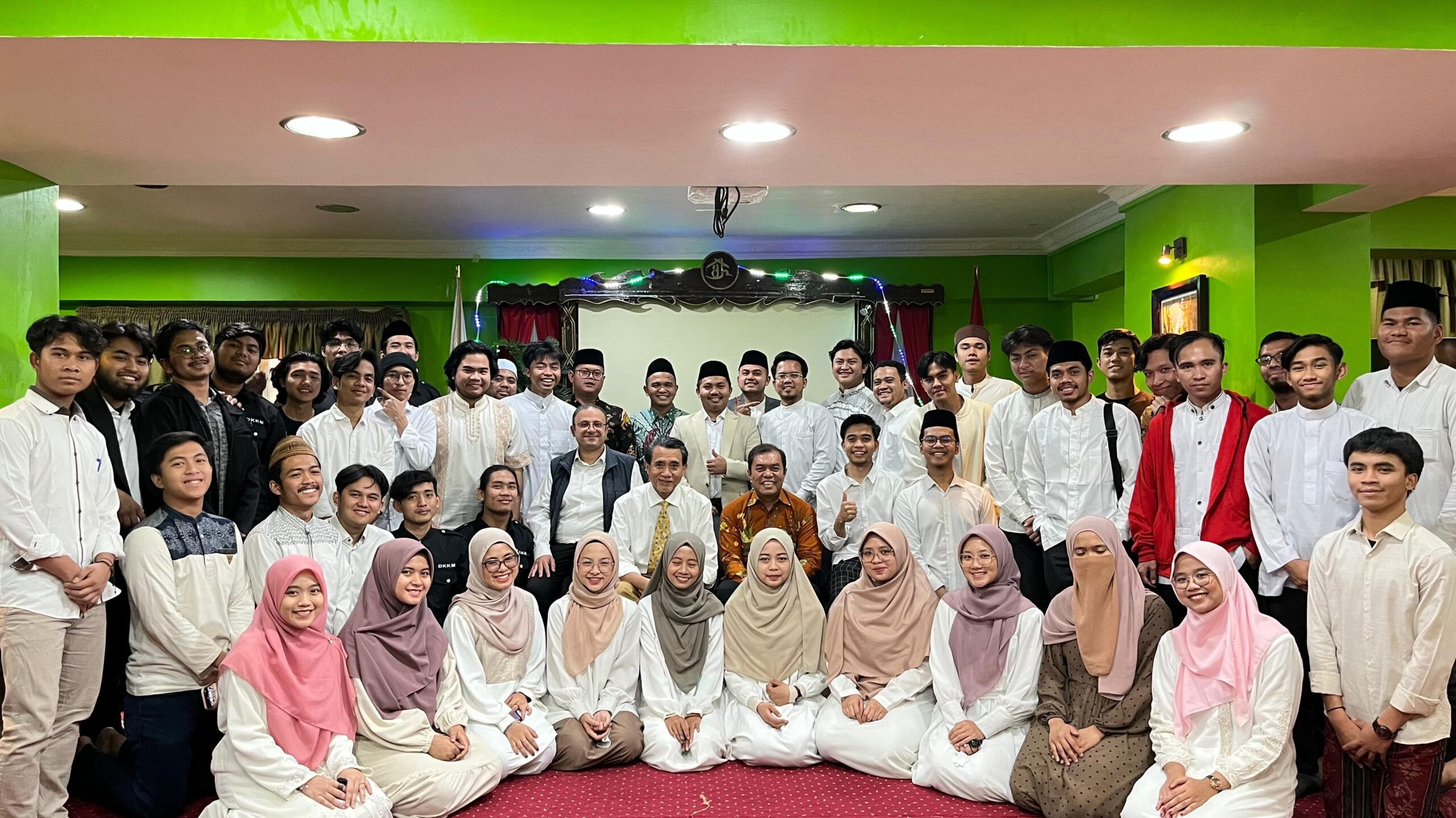 Upgrading dan Gathering Kabinet Abdi Karya Bersama Duta Besar RI: Pererat Solidaritas dan Hadirkan Semangat Baru